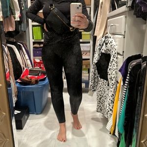 Universal thread belt bag